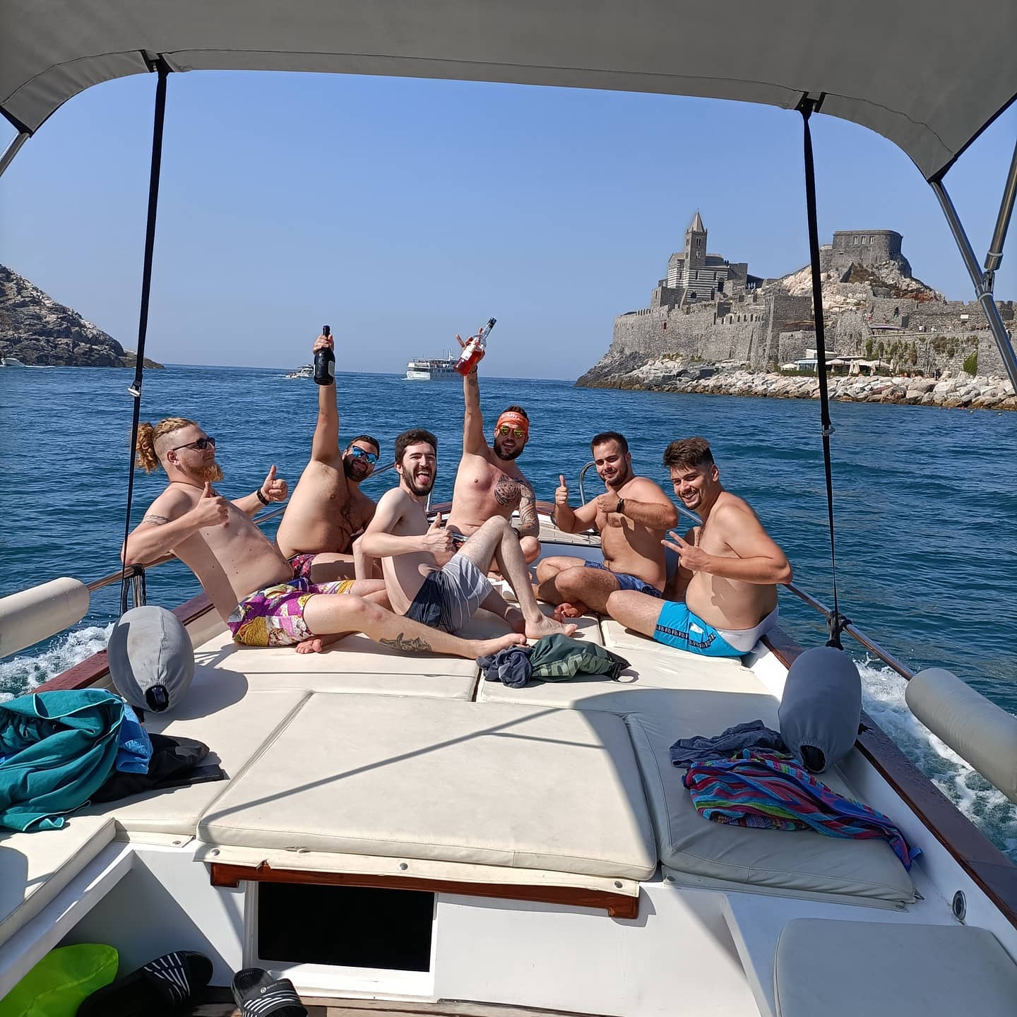 Summer2021#boattours#greatgroup#cinqueterre#portovenere#lerici#liguria#laspezia#poetgulf#traveling#vacations#crazyboatcinqueterre